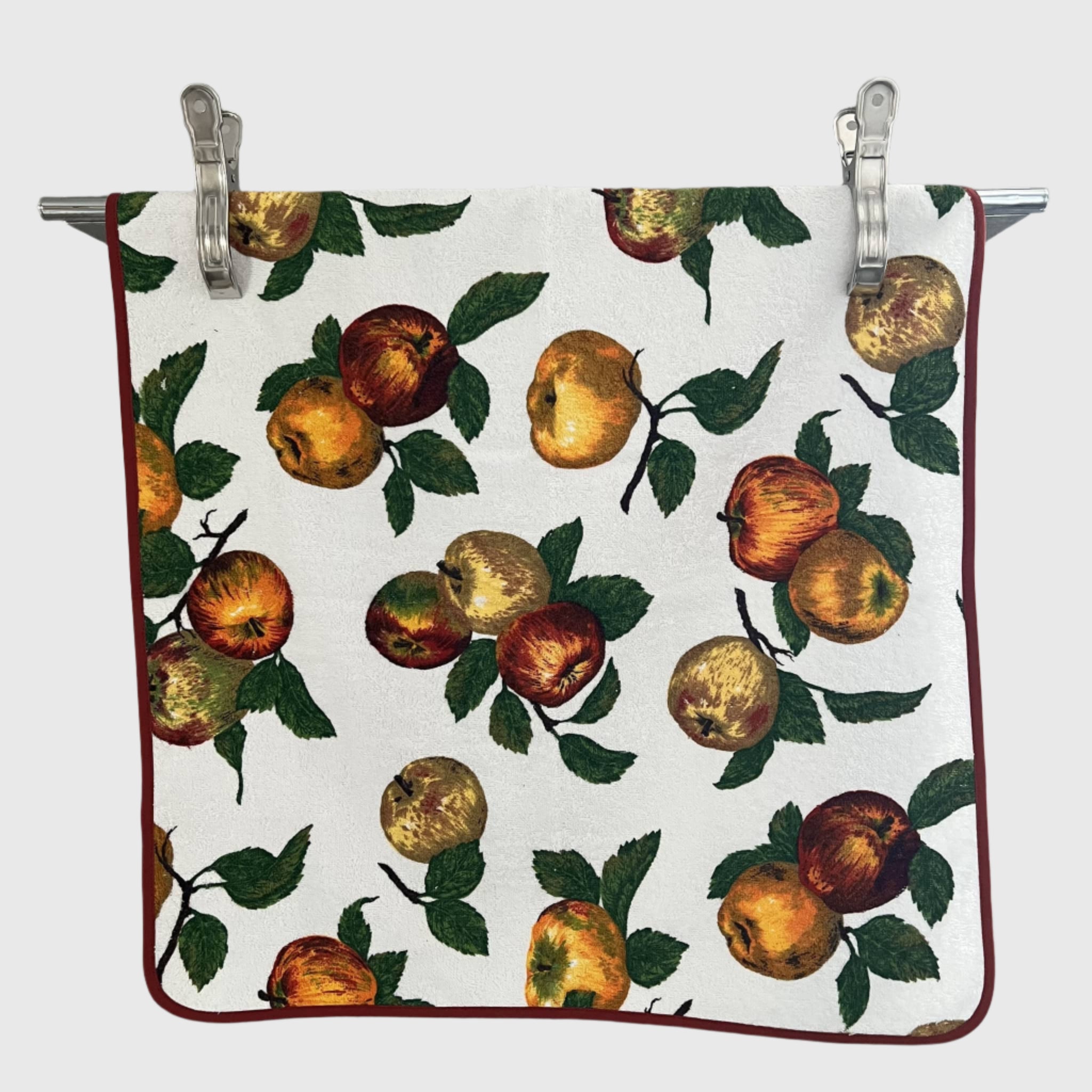 Square towels with melons pattern