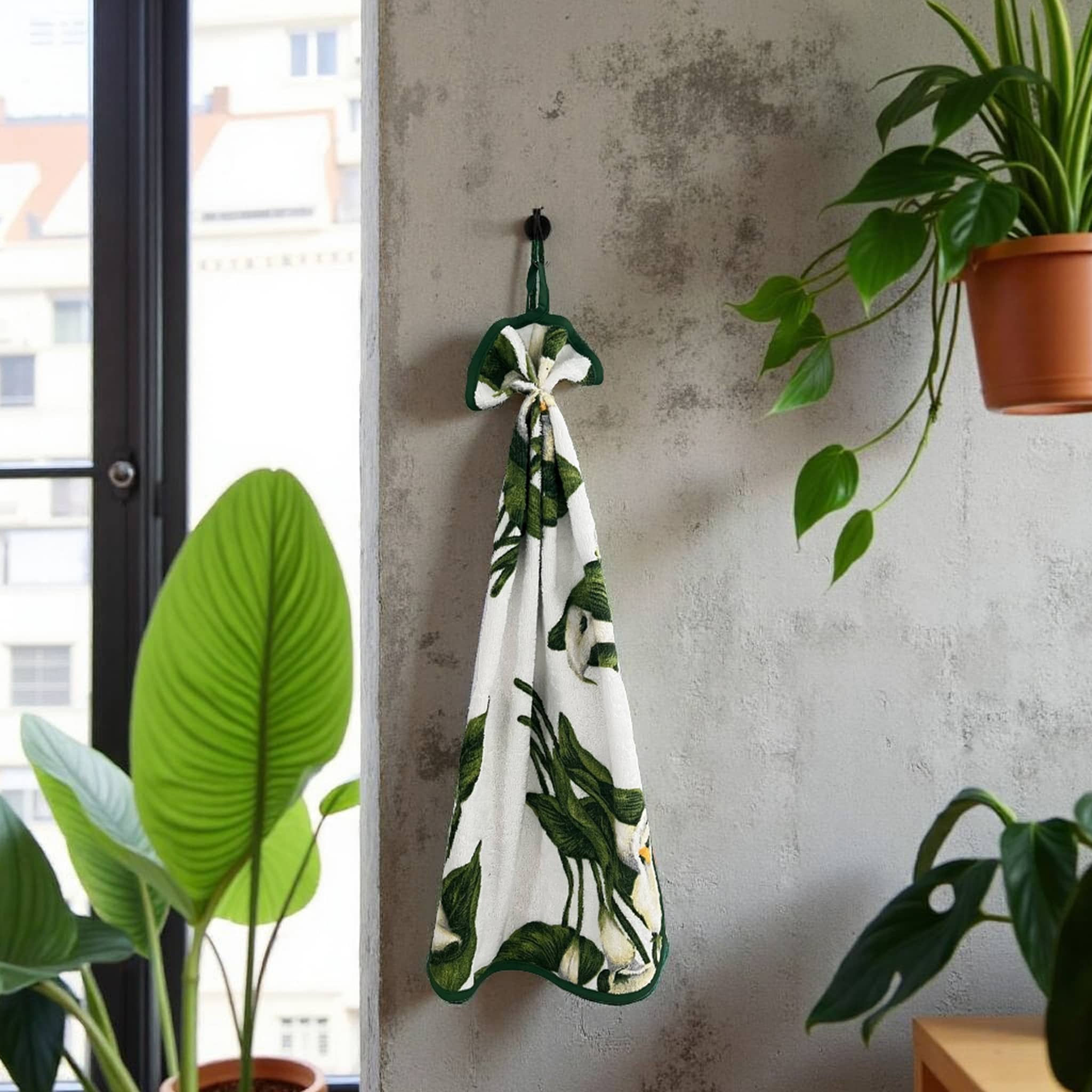 Calle Hand Towel