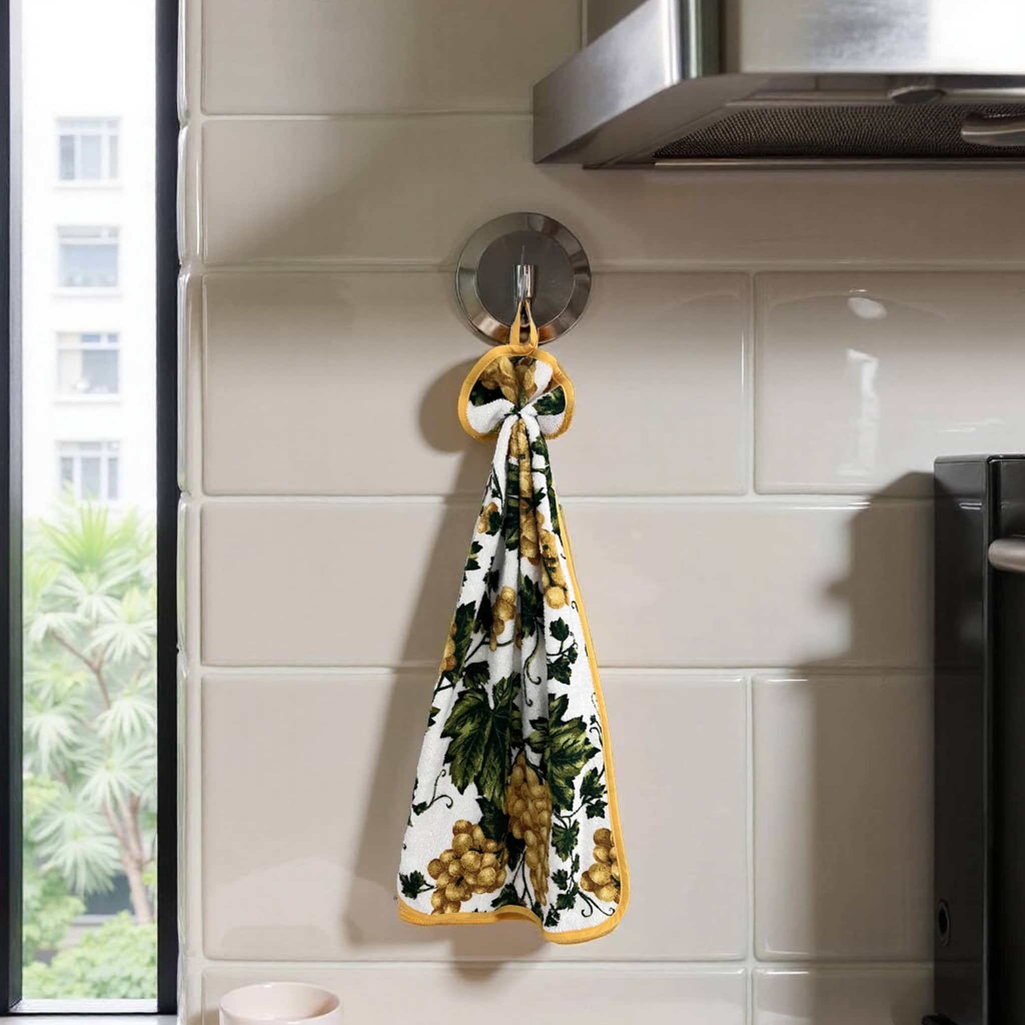Vite Gialla Hand Towel